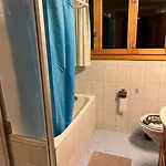 Apartment 5 Zimmer-wohnung Mit Garage Und Sauna