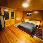 5 Zimmer-wohnung Mit Garage Und Sauna Apartment *