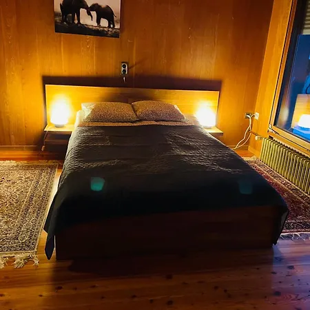 5 Zimmer-wohnung Mit Garage Und Sauna Apartman *