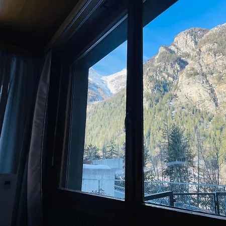 Daire 5 Zimmer-wohnung Mit Garage Und Sauna *