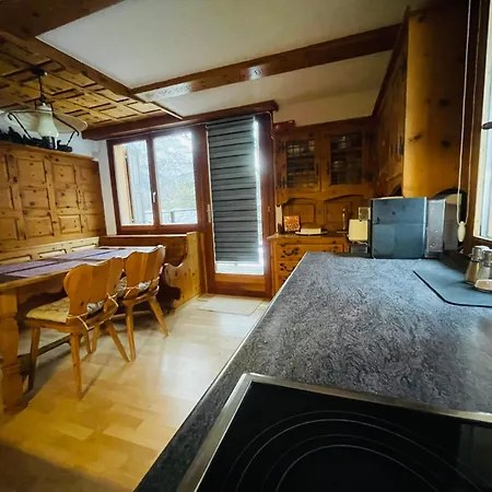 Appartement 5 Zimmer-wohnung Mit Garage Und Sauna *