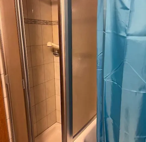 5 Zimmer-wohnung Mit Garage Und Sauna Daire