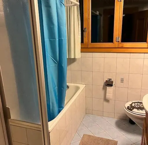 Apartman 5 Zimmer-wohnung Mit Garage Und Sauna