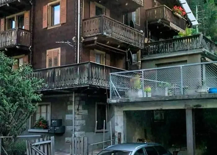 5 Zimmer-wohnung Mit Garage Und Sauna