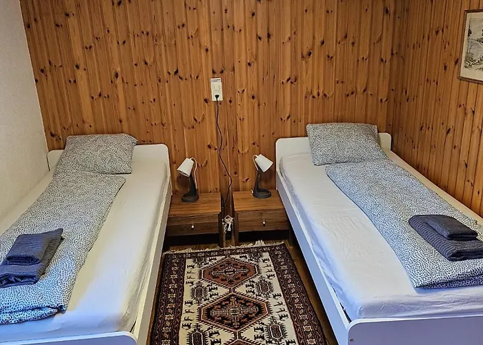 5 Zimmer-wohnung Mit Garage Und Sauna