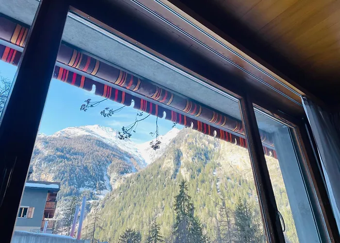 5 Zimmer-wohnung Mit Garage Und Sauna Daire Sankt Niklaus