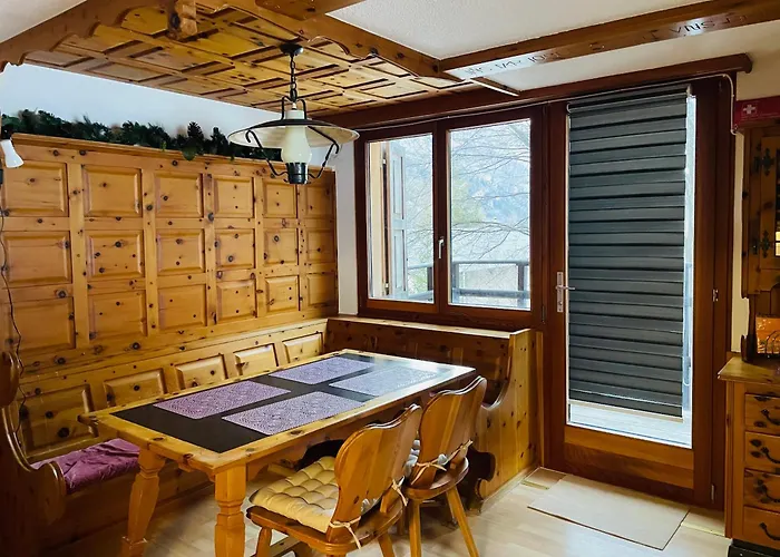 Apartman 5 Zimmer-wohnung Mit Garage Und Sauna