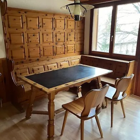 5 Zimmer-wohnung Mit Garage Und Sauna Daire Sankt Niklaus
