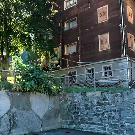 5 Zimmer-wohnung Mit Garage Und Sauna * Sankt Niklaus